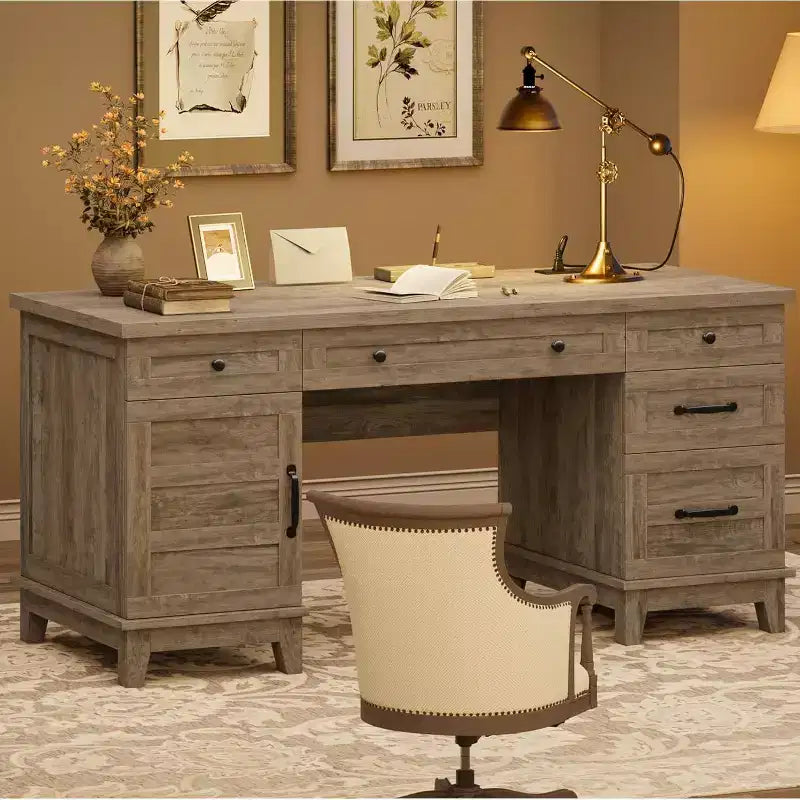 Bureau de direction de 152 cm avec tiroirs, bureau d'ordinateur avec station de charge, bureau d'écriture en bois pour étude, table de conférence pour salon