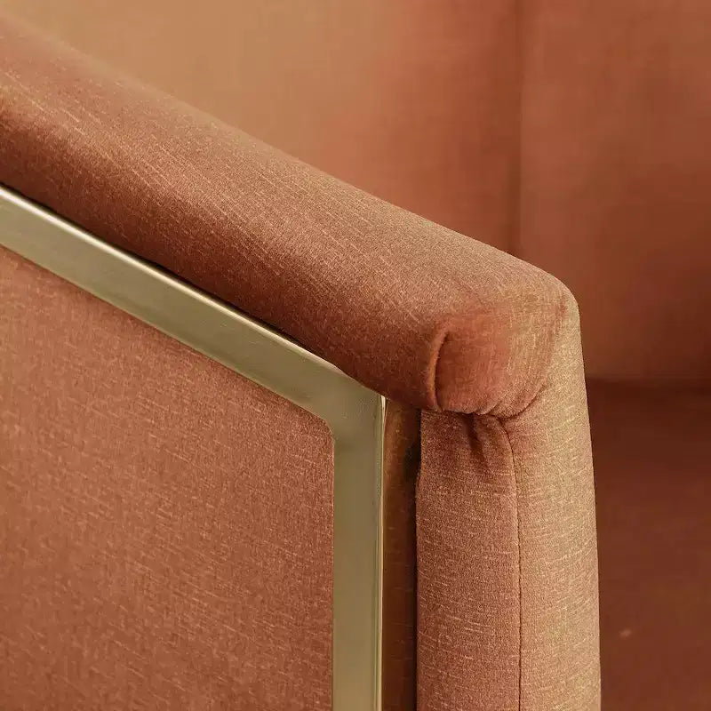 Meridian Furniture, Chaise de salle à manger Tierra en velours