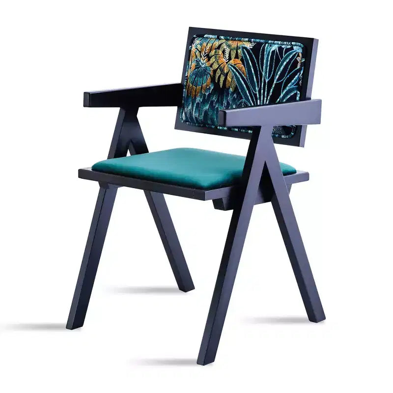 Lot de 2 chaises de salle à manger Okak en bois massif, chaises de salle à manger avec dossier en rotin et accoudoirs, chaises d'appoint de cuisine simples pour table de salon