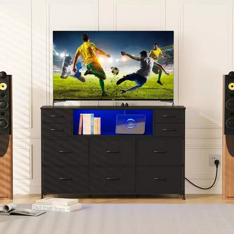 Commode de rangement à 10 tiroirs avec support TV, bande lumineuse LED et prises électriques, commode en tissu avec plateau en bois, meuble TV pour téléviseur de 55 pouces, commode de rangement