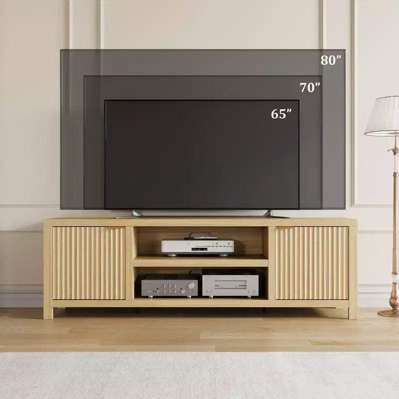Meuble TV cannelé GustoWave pour 80 pouces, meuble de divertissement moderne avec rangement, meuble console média en bois avec porte et poignée cannelées