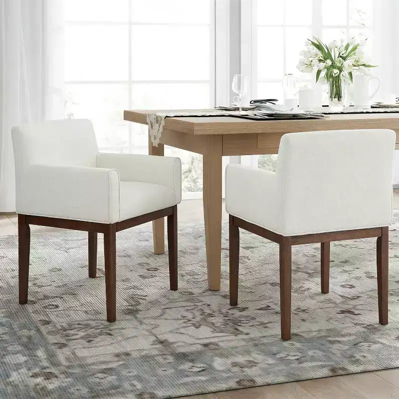 Christopher Knight Home Laure, chaises de salle à manger modernes en bois d'hévéa et tissu avec accoudoirs (lot de 2)