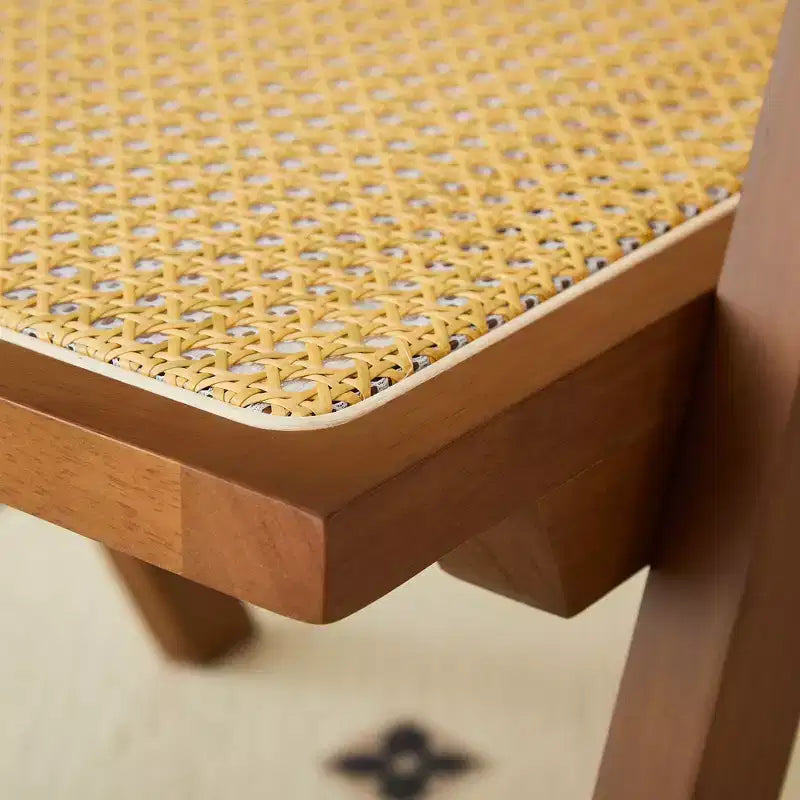 Lot de 2 chaises de salle à manger Okak en bois massif, chaises de salle à manger avec dossier en rotin et accoudoirs, chaises d'appoint de cuisine simples pour table de salon
