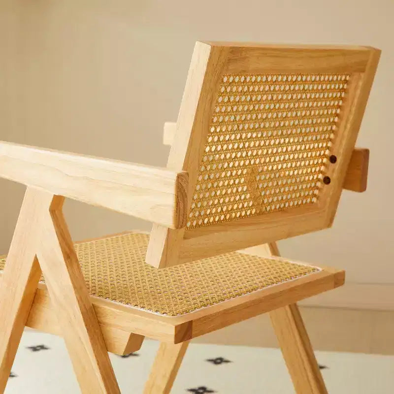 Lot de 2 chaises de salle à manger Okak en bois massif, chaises de salle à manger avec dossier en rotin et accoudoirs, chaises d'appoint de cuisine simples pour table de salon