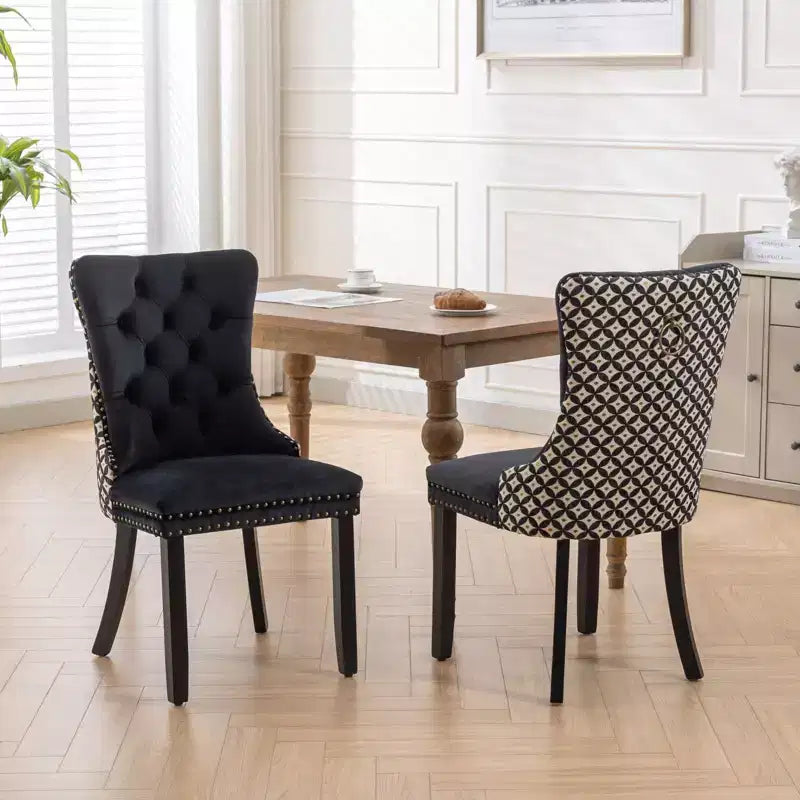Lot de 2 chaises de salle à manger en velours noir classique, chaises de salle à manger contemporaines en bois massif capitonnées en velours avec pieds en bois cloutés