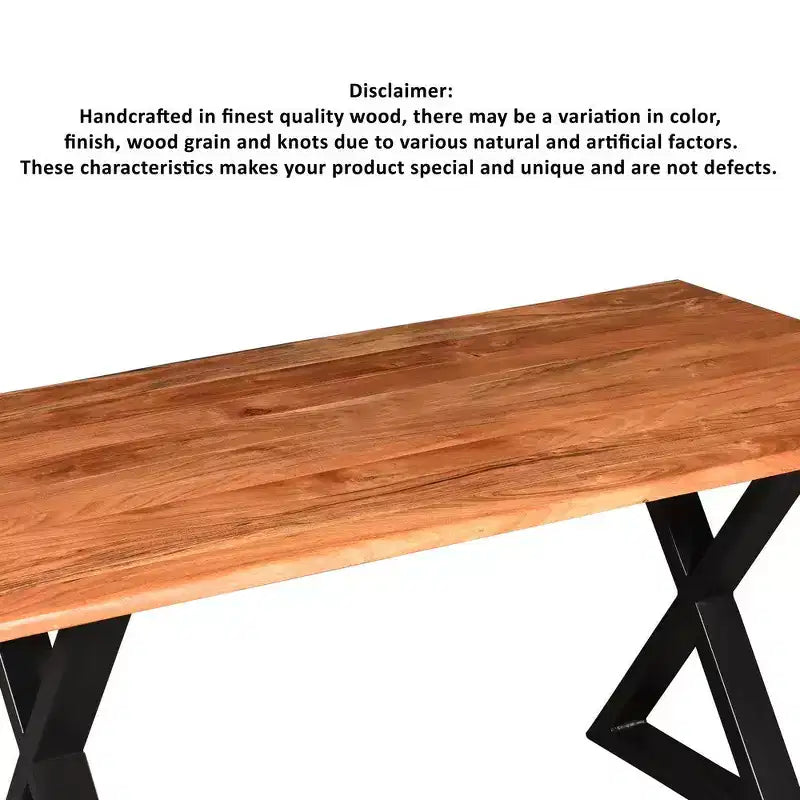 Table à manger rectangulaire Royal Hampton de 67 pouces avec pieds en métal croisés et plateau en bois d'acacia aspect bois naturel