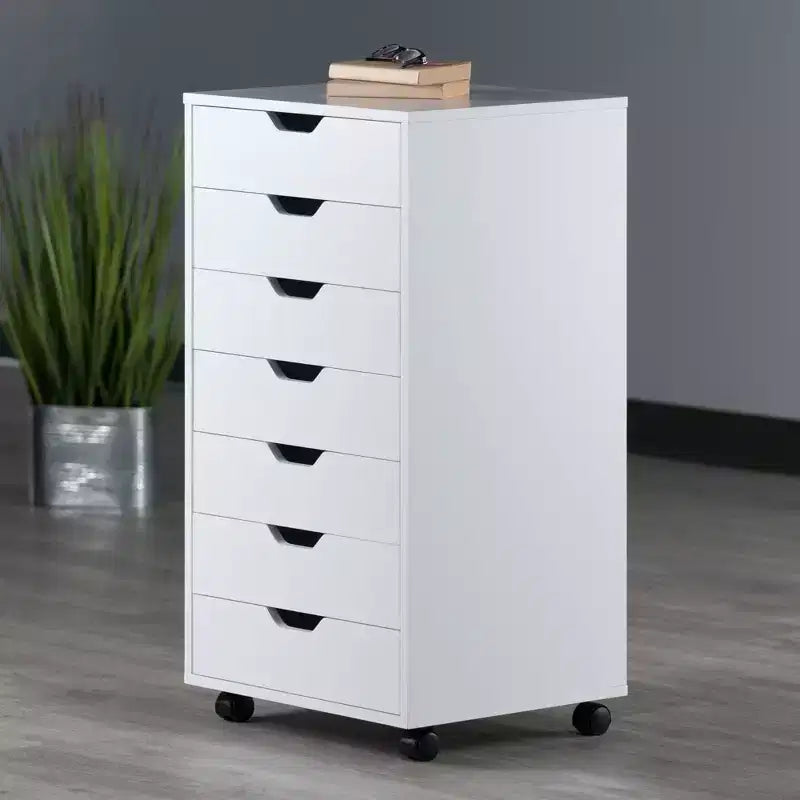 Commode Halifax à 7 tiroirs avec roulettes - Winsome