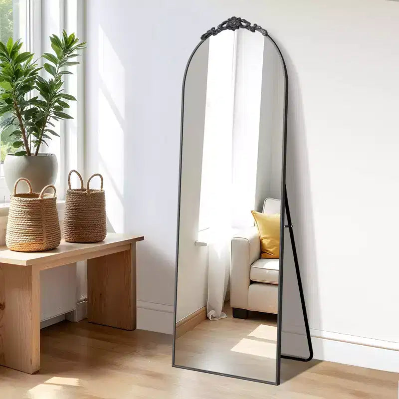 MAYEERTY Miroir pleine longueur avec support, cadre en aluminium à bord fin, à angle droit, arqué, noir, 64,17x21,26x0,79 pouces