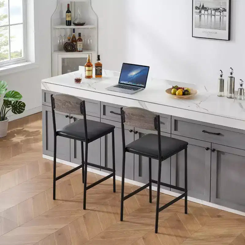 Tabourets de bar TROPOW, lot de 2-4 tabourets de bar rembourrés en PU, tabourets de bar modernes de 64 cm avec dossier et repose-pieds, chaises de salle à manger